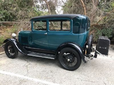 image-901953-Larry_AndBonnyRyan_1928_Model_A_Ford_Sedan-16790.jpg